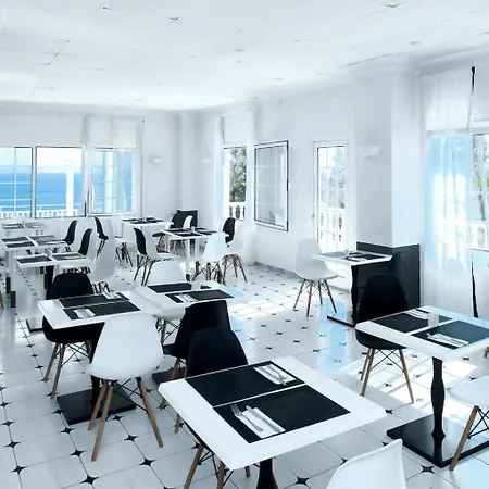 Bianco Olympico By Anayia 4*