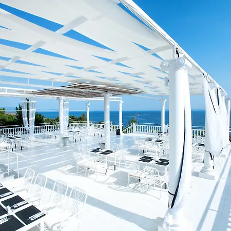 Ξενοδοχείο Bianco Olympico By Anayia 4*