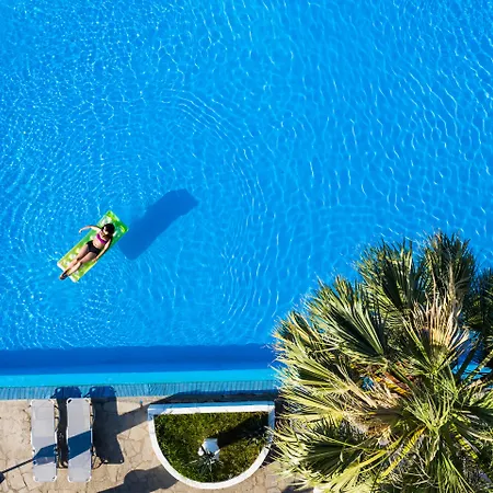 Ξενοδοχείο Bianco Olympico 4*